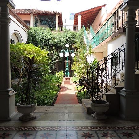 Hotel Posada Toledo & Galeria Merida Exterior photo