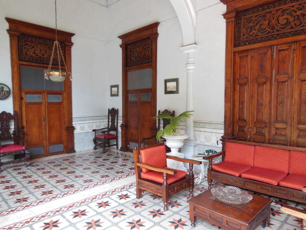 Hotel Posada Toledo & Galeria Merida Exterior photo