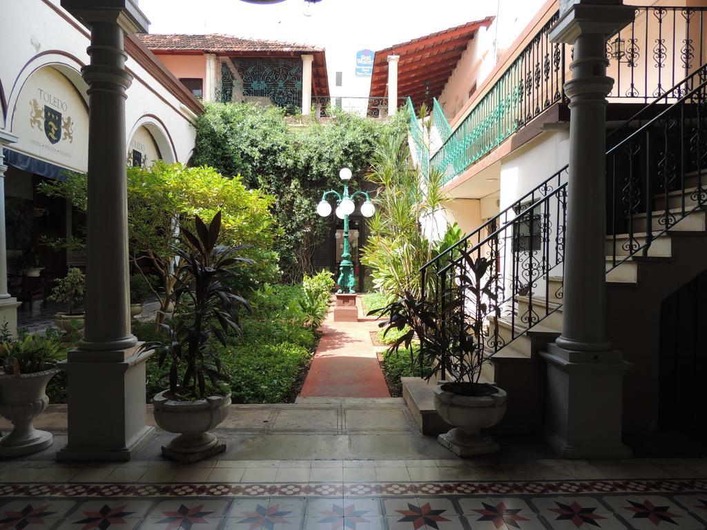 Hotel Posada Toledo & Galeria Merida Exterior photo