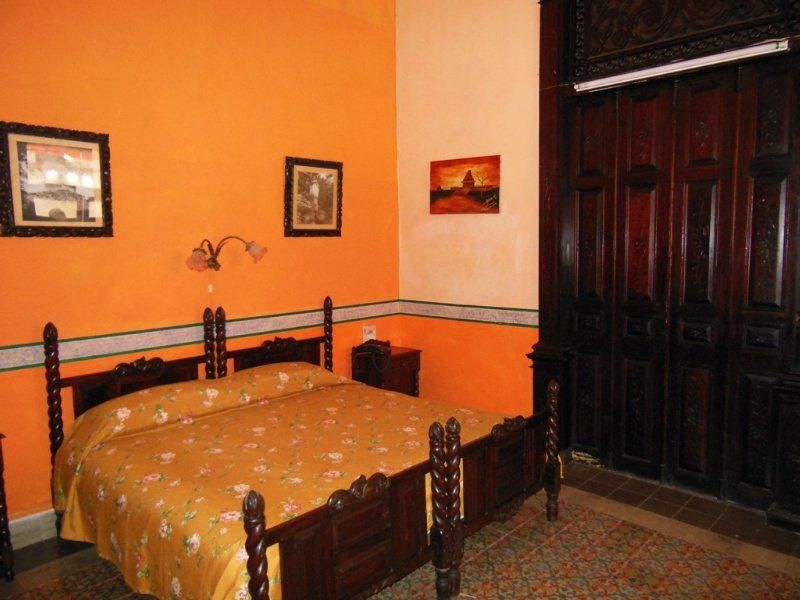 Hotel Posada Toledo & Galeria Merida Exterior photo