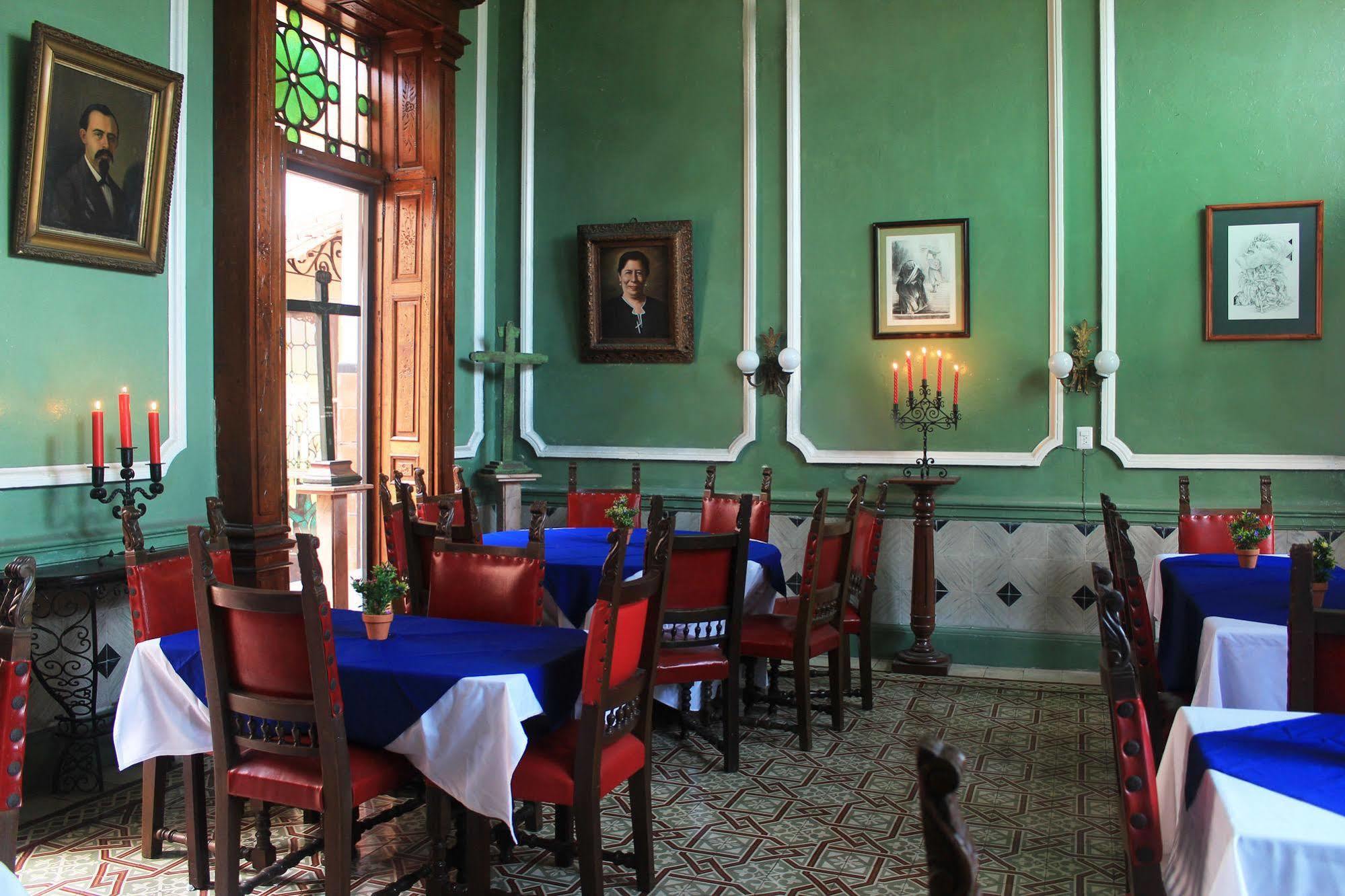 Hotel Posada Toledo & Galeria Merida Exterior photo